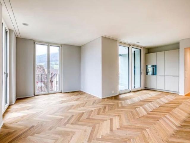 4.5 Zimmer, 112 m², 3. Stock