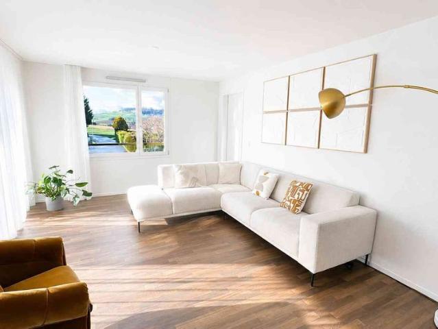 4.5 Zimmer, 117 m², 1. Stock