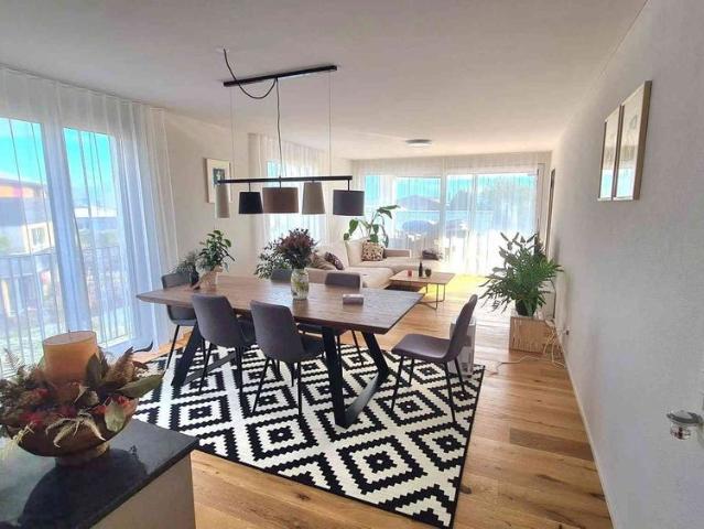 4.5 Zimmer, 117 m², 1. Stock