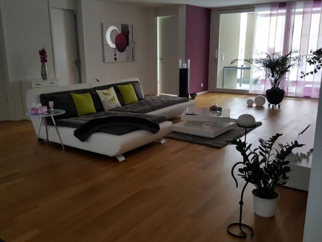 4.5 Zimmer, 117 m², 2. Stock