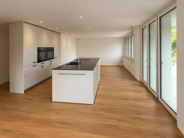 4.5 Zimmer, 114 m², 2. Stock