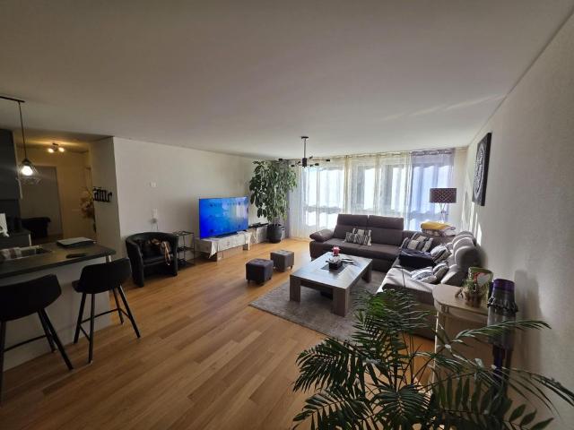 4.5 Zimmer, 114 m², 5. Stock