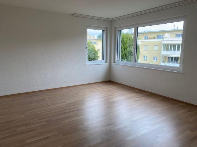 4.5 Zimmer, 115 m², EG
