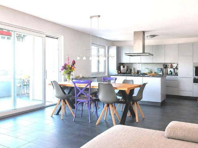 4.5 Zimmer, 115 m², 1. Stock