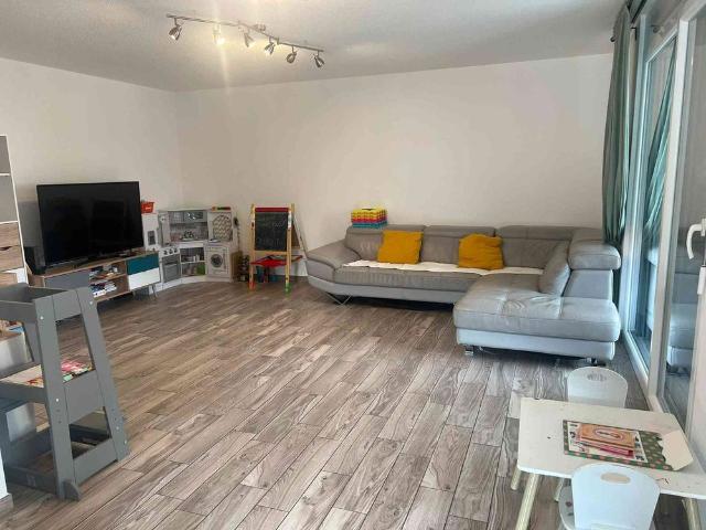 4.5 Zimmer, 115 m², 2. Stock