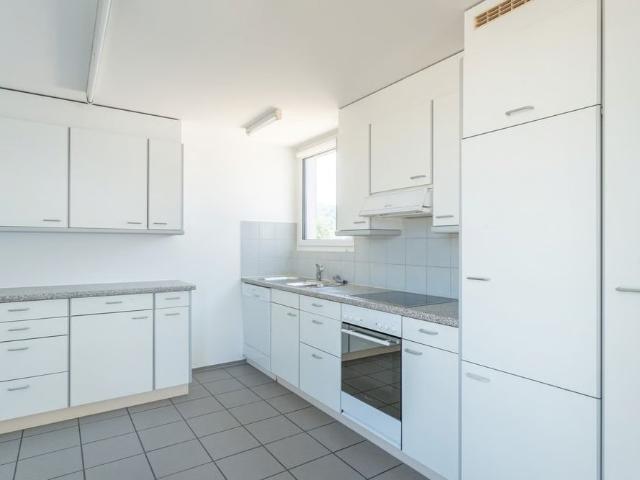 4.5 Zimmer, 115 m², 2. Stock