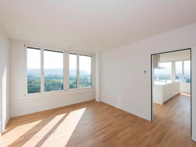4.5 Zimmer, 118 m², 16. Stock