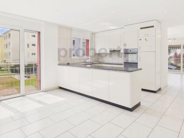 4.5 Zimmer, 123 m², 1. Stock