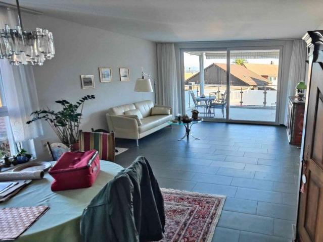 4.5 Zimmer, 120 m², 1. Stock