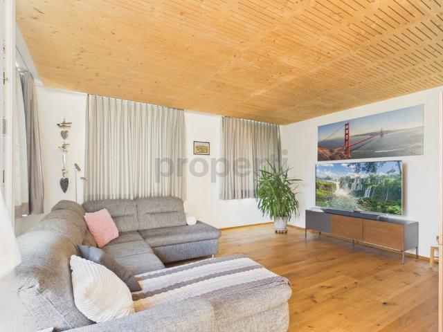 4.5 Zimmer, 120 m², 1. Stock