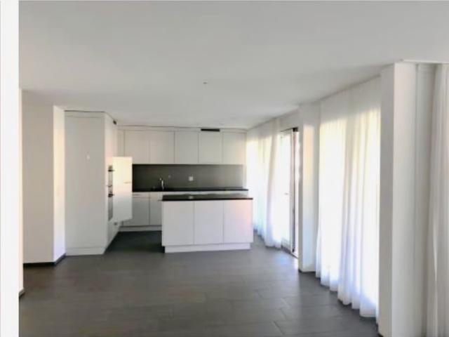 4.5 Zimmer, 120 m², 2. Stock