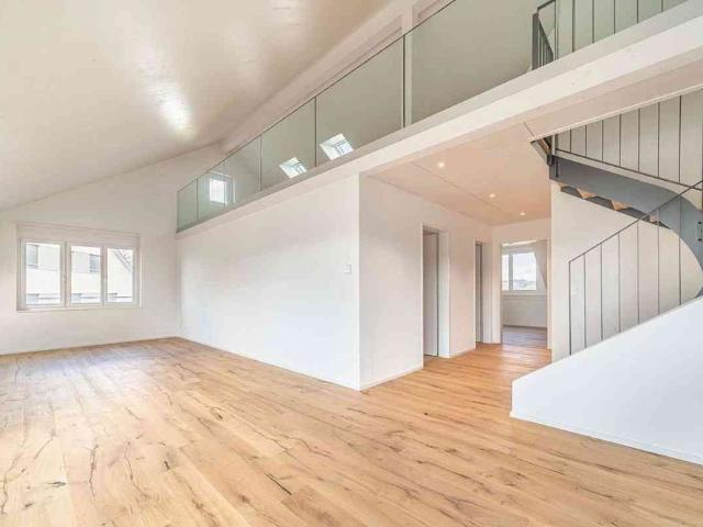 4.5 Zimmer, 120 m², 2. Stock
