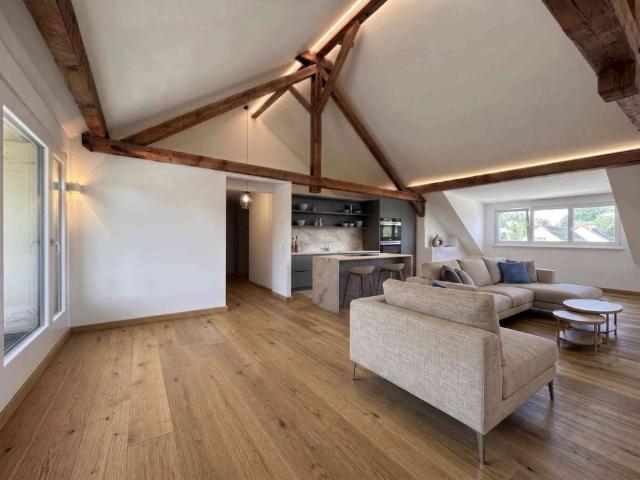 4.5 Zimmer, 120 m², 2. Stock
