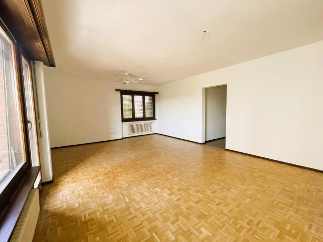 4.5 Zimmer, 120 m², 2. Stock