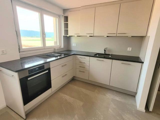 4.5 Zimmer, 120 m², 2. Stock