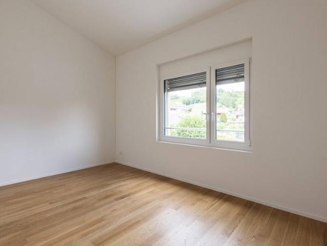 4.5 Zimmer, 120 m², 2. Stock