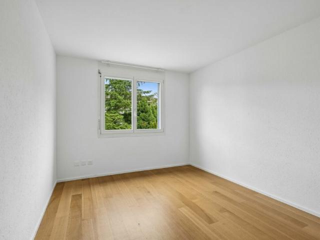4.5 Zimmer, 122 m², 1. Stock