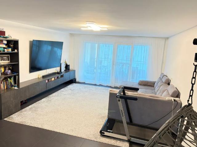 4.5 Zimmer, 122 m², 2. Stock