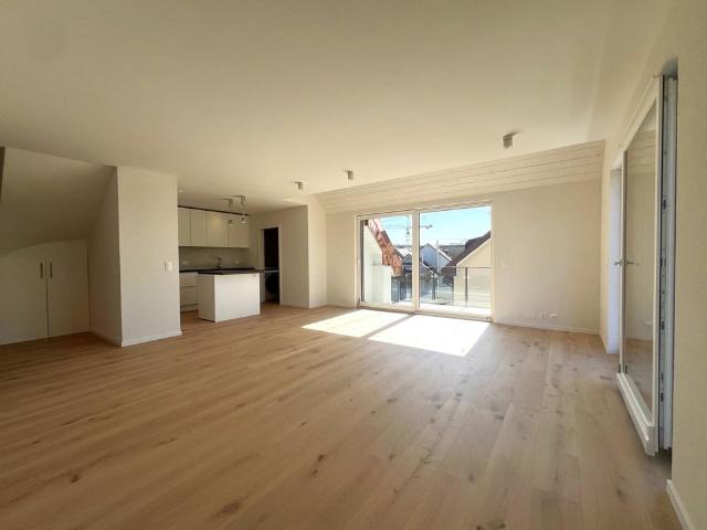 4.5 Zimmer, 122 m², 2. Stock