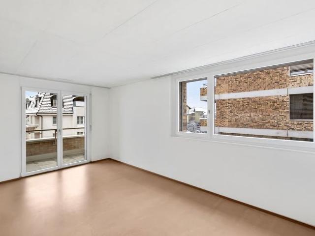 4.5 Zimmer, 122 m², 2. Stock
