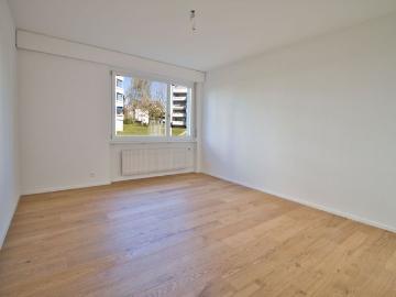 4.5 Zimmer, 125 m², 1. Stock