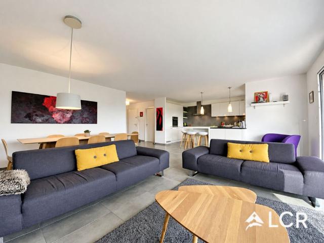 4.5 Zimmer, 125 m², 2. Stock