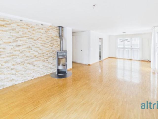 4.5 Zimmer, 126 m², 1. Stock