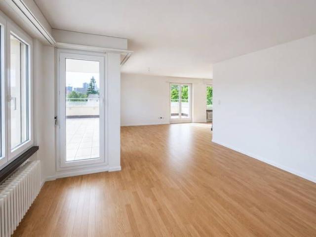 4.5 Zimmer, 126 m², 3. Stock