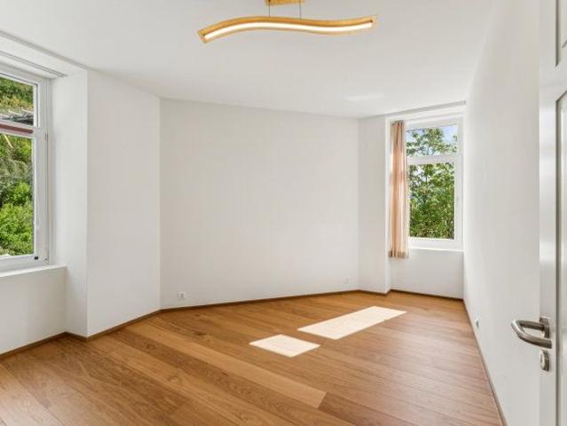 4.5 Zimmer, 128 m², 2. Stock