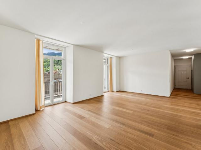 4.5 Zimmer, 128 m², 2. Stock
