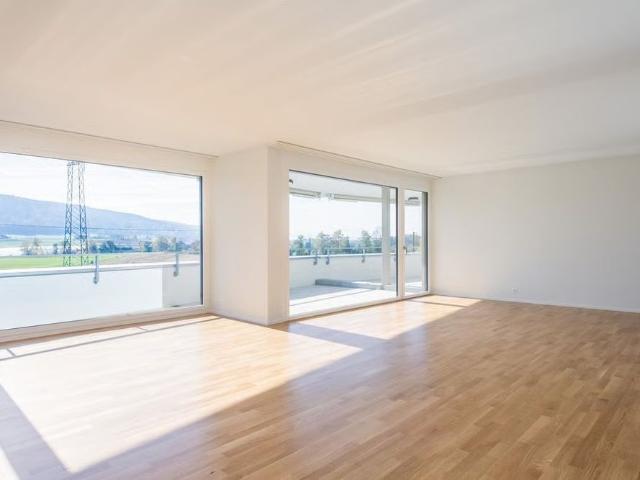 4.5 Zimmer, 128 m², 2. Stock