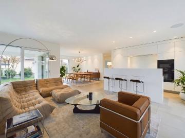 4.5 Zimmer, 133 m², 1. Stock