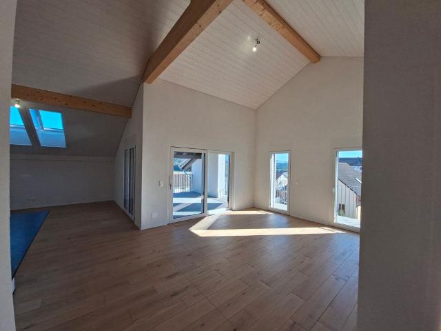 4.5 Zimmer, 130 m², 2. Stock