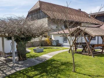 4.5 Zimmer, 132 m², EG