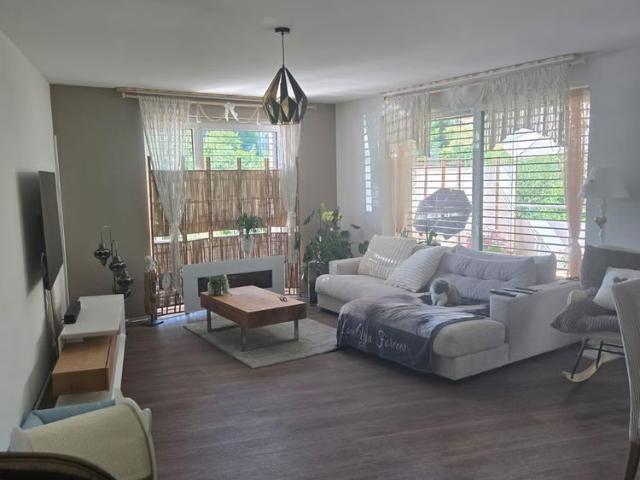 4.5 Zimmer, 132 m², EG