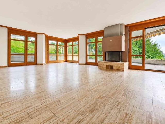 4.5 Zimmer, 132 m², 1. Stock