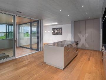 4.5 Zimmer, 132 m², 2. Stock