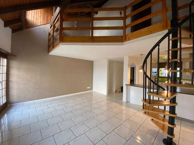 4.5 Zimmer, 134 m², 1. Stock