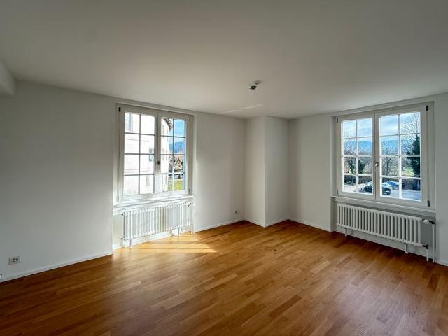 4.5 Zimmer, 135 m², 1. Stock