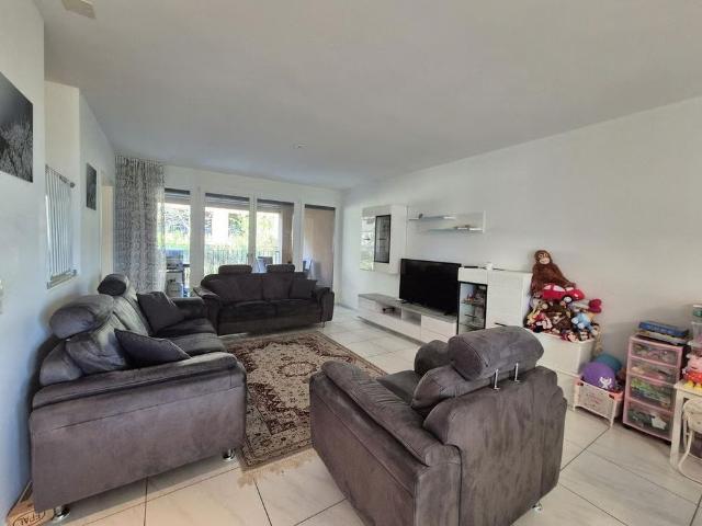 4.5 Zimmer, 136 m², EG