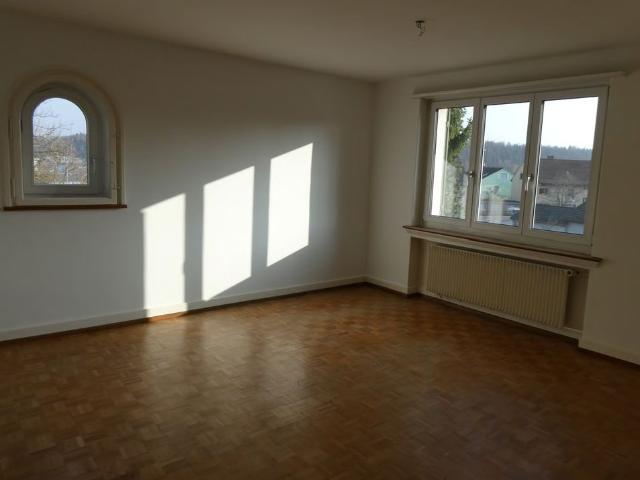 4.5 Zimmer, 75 m², 1. Stock
