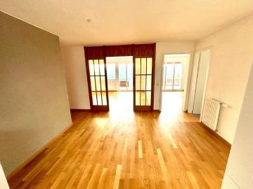 4.5 Zimmer, 75 m², 1. Stock