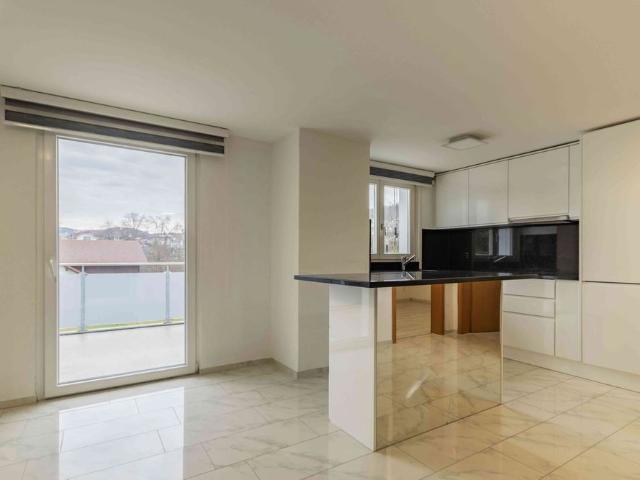 4.5 Zimmer, 77 m², 2. Stock