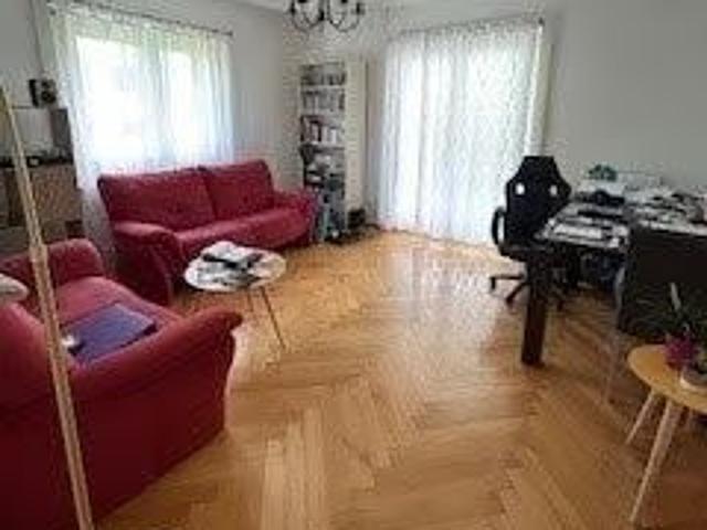 4.5 Zimmer, 72 m², 1. Stock