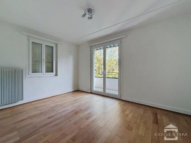 4.5 Zimmer, 85 m², 1. Stock