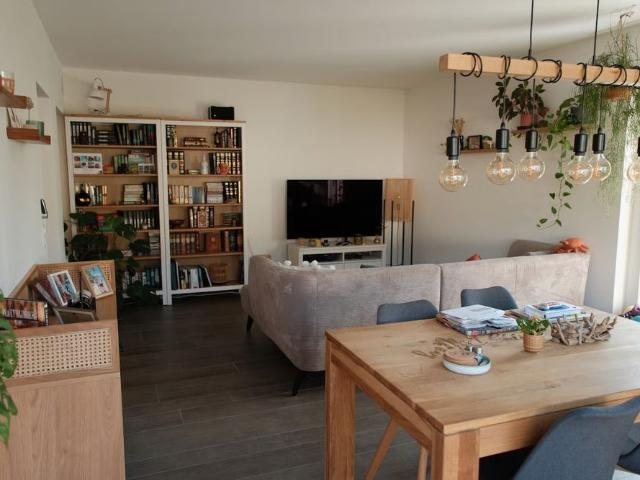 4.5 Zimmer, 87 m², 1. Stock