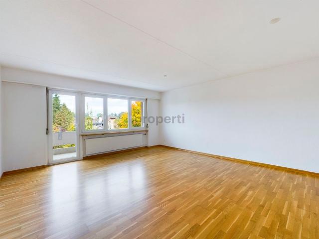 4.5 Zimmer, 82 m², 3. Stock