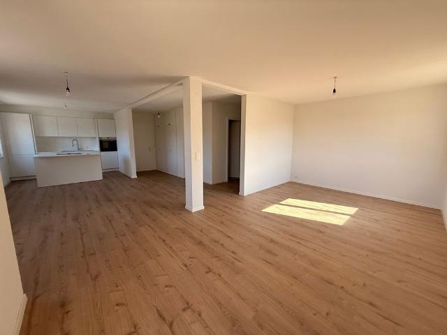 4.5 Zimmer, 94 m², 1. Stock