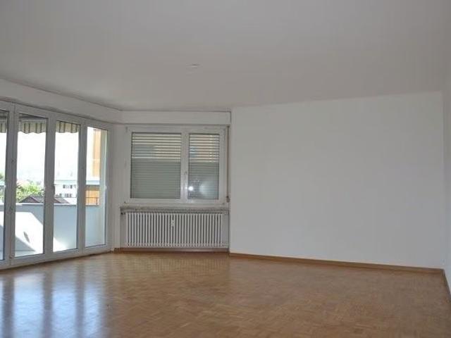 4.5 Zimmer, 94 m², 2. Stock