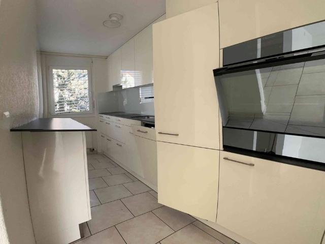 4.5 Zimmer, 95 m², 1. Stock